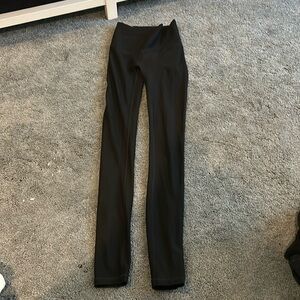 Black lululemon leggings